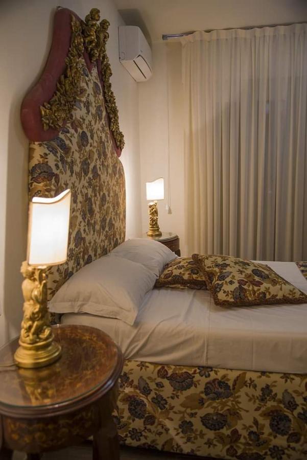 Central Station Rooms Mestre Buitenkant foto